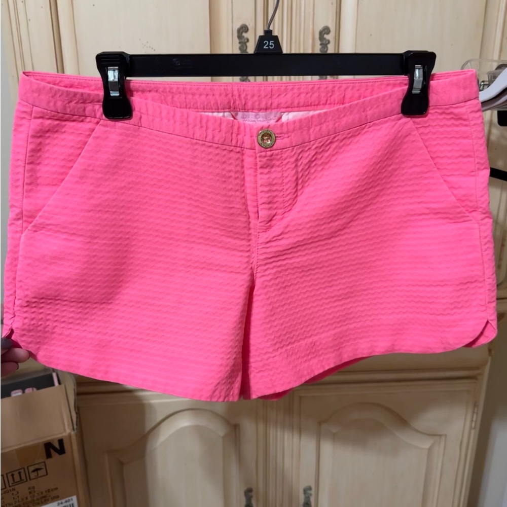 Lilly Pulitzer short